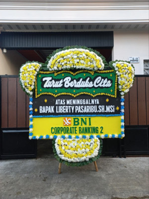 Papan Bunga Duka di Sukahurip